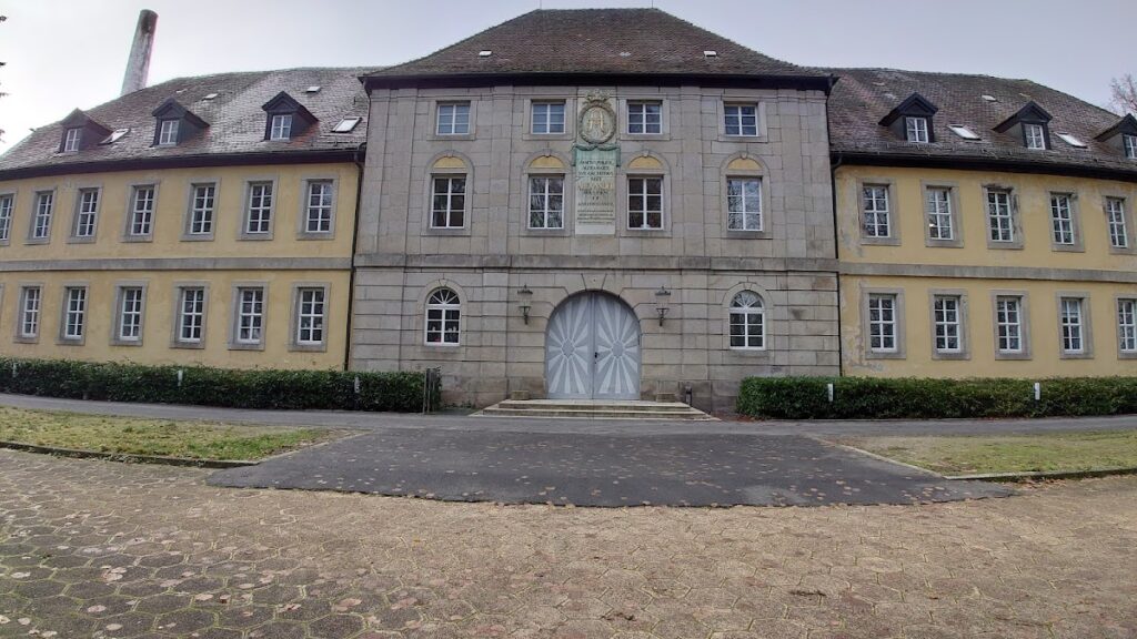 Schloss Alexandersbad: An Early-Classical Spa Building in Germany 2 Schloss