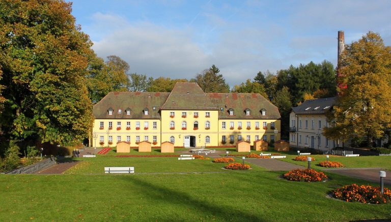 Schloss Alexandersbad: An Early-Classical Spa Building in Germany