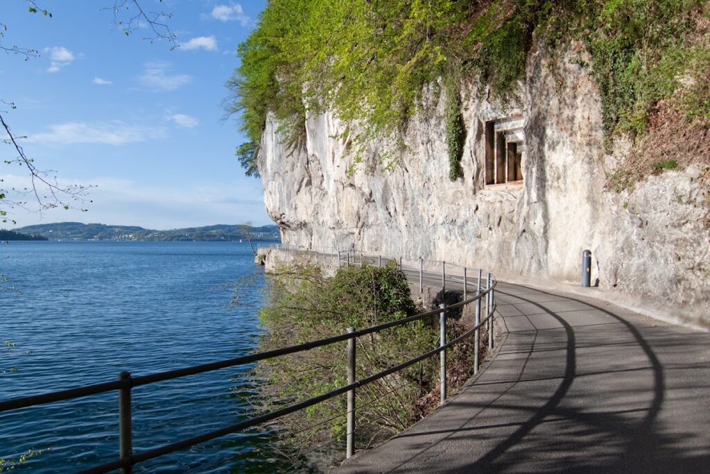 Festung Fürigen: A Swiss Second World War Rock Fortification 1 Festung Fürigen