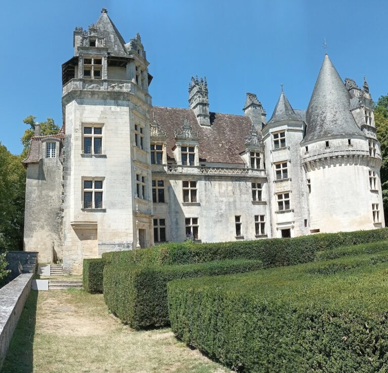 Château de Puyguilhem: A Renaissance Noble Residence in France