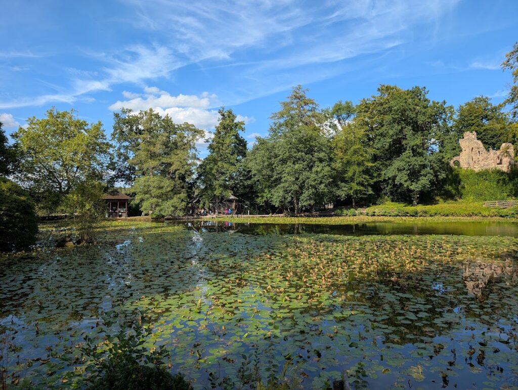 Schloss und Park Eulbach: An English Landscape Garden and Archaeological Park in Germany 2 Schloss und Park Eulbach