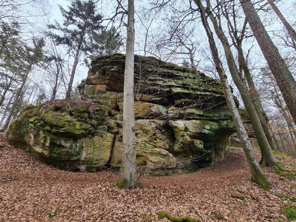 Teufelsstein: A High-Medieval Rock Castle in Germany 1 Teufelsstein