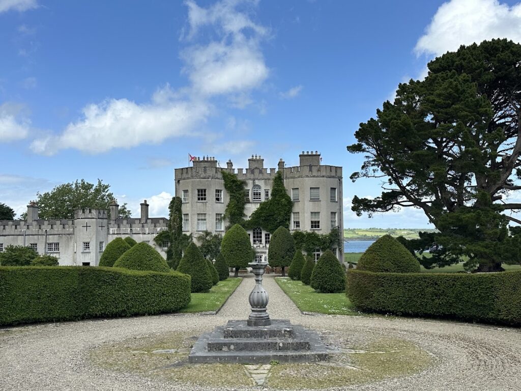Glin Castle: A Georgian Country House in Ireland 2 Glin Castle