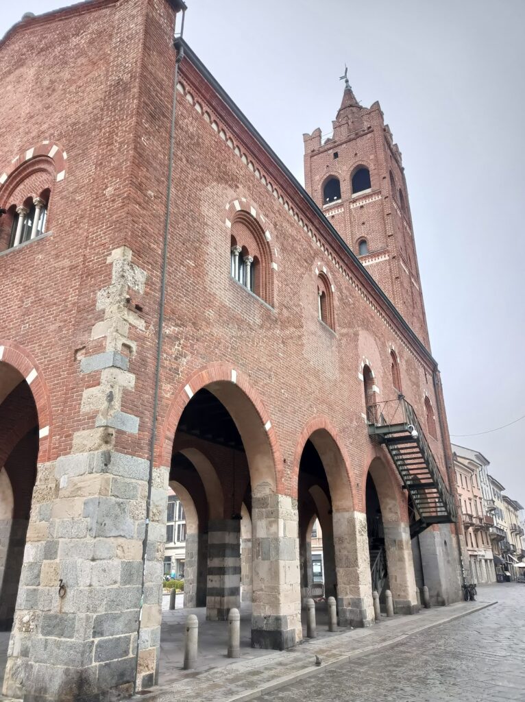 Arengario: Monza’s Medieval Town Hall in Italy 2 Arengario