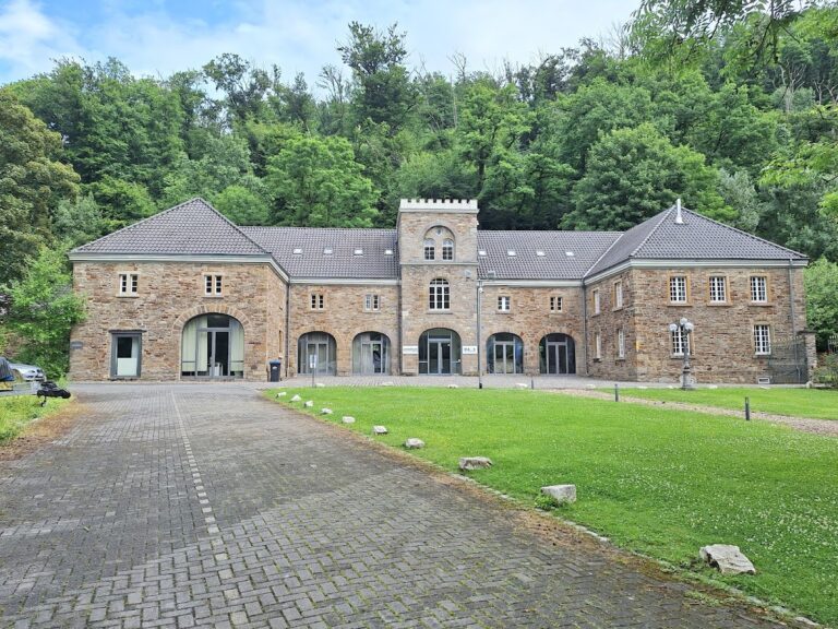 Schloss Baldeney: A Historic Castle Estate in Essen, Germany