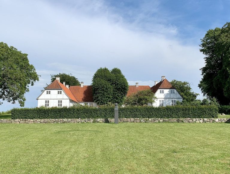 Tersløsegaard: A Historic Estate in Denmark