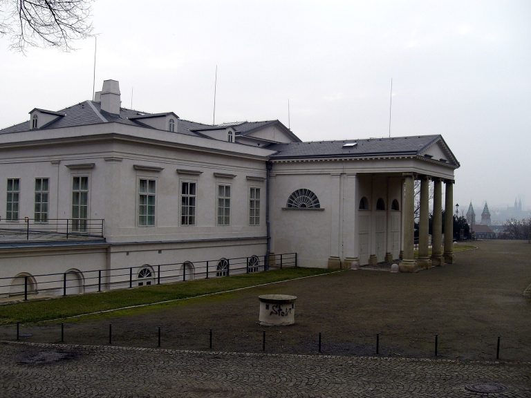 Letohrádek Kinských: A Neoclassical Summer Residence and Ethnographic Museum in Prague