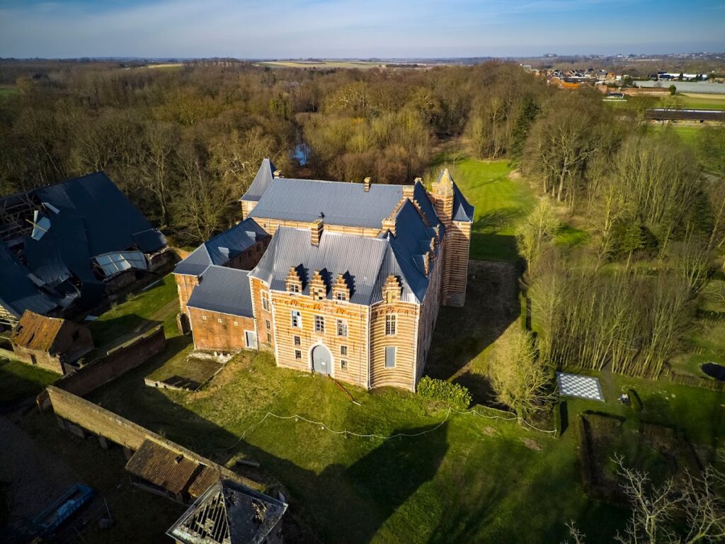 Heers Castle: A Historic Castle Estate in Belgium 1 Heers Castle
