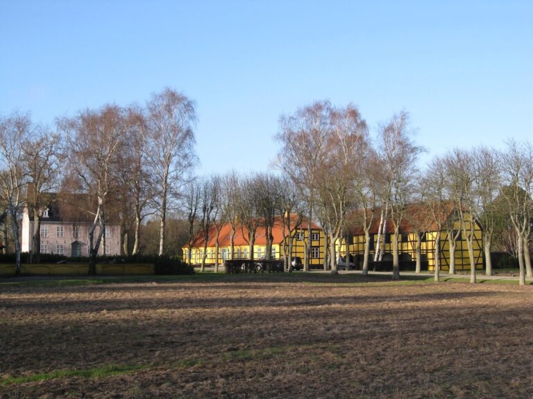 Bramsløkke: A Historic Manor Estate in Denmark