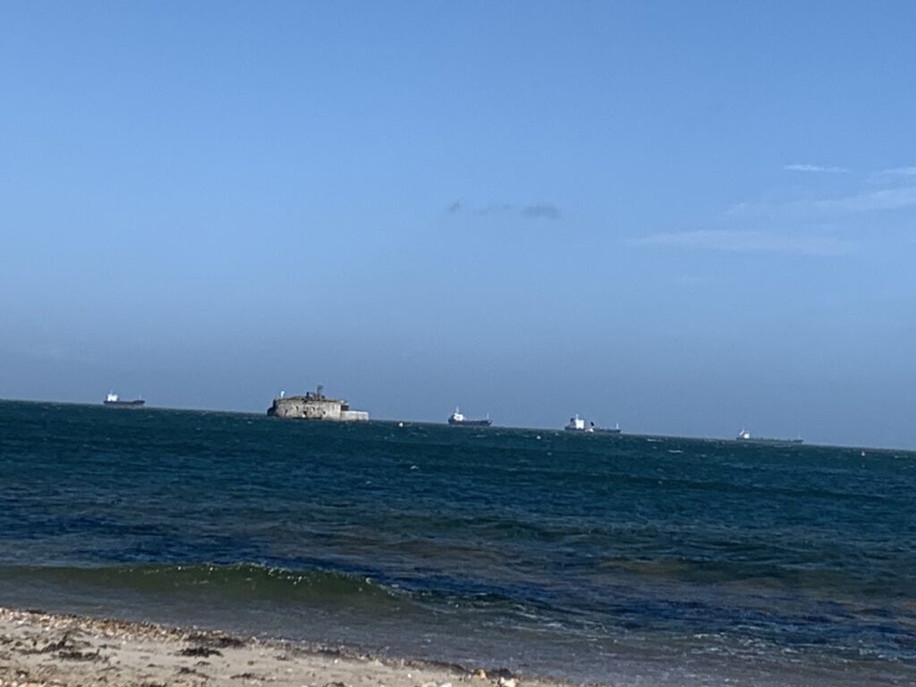 Horse Sand Fort: A Royal Commission Sea Fort in the Solent 2 Horse Sand Fort