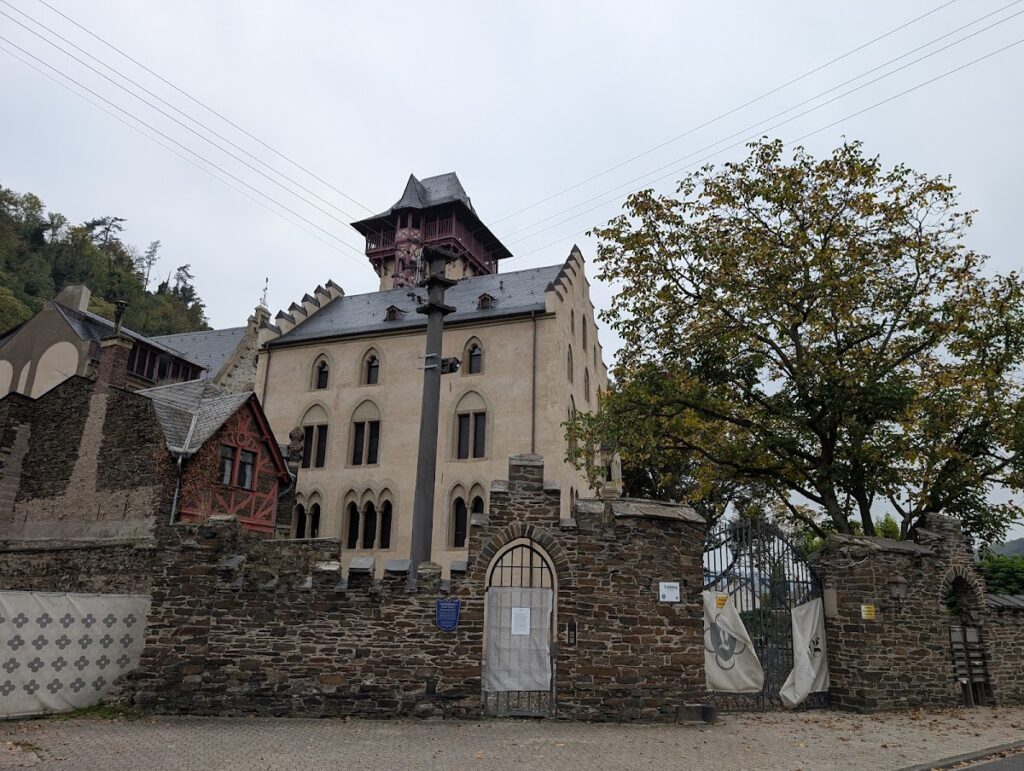 Schloss Liebieg: A Medieval Lower Castle and Neo-Gothic Residence in Germany 2 Schloss Liebieg