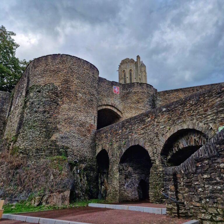 Château de Saint-Lô: A Medieval Fortress in France