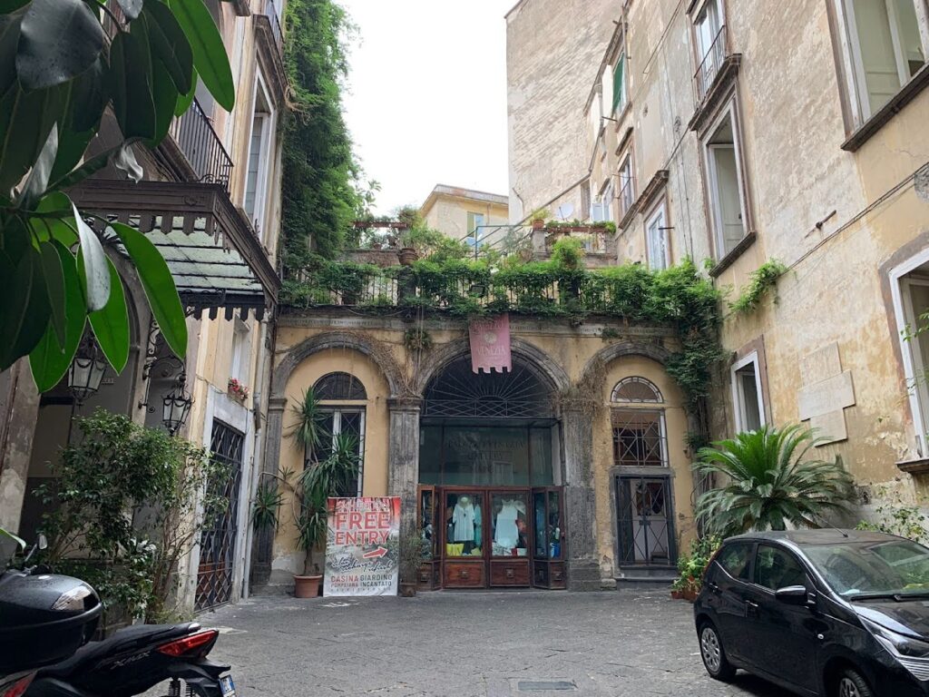 Palazzo Venezia: A Former Venetian Embassy in Naples 2 Palazzo Venezia