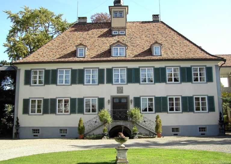 Girsberg Castle (Château Girsberg): A Historic Estate in Switzerland