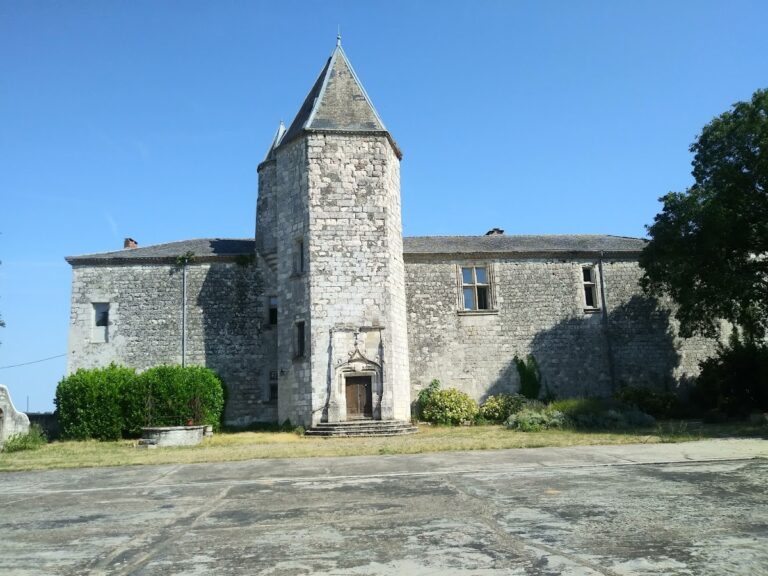 Château de Brassac: A Medieval Fortified Castle in France