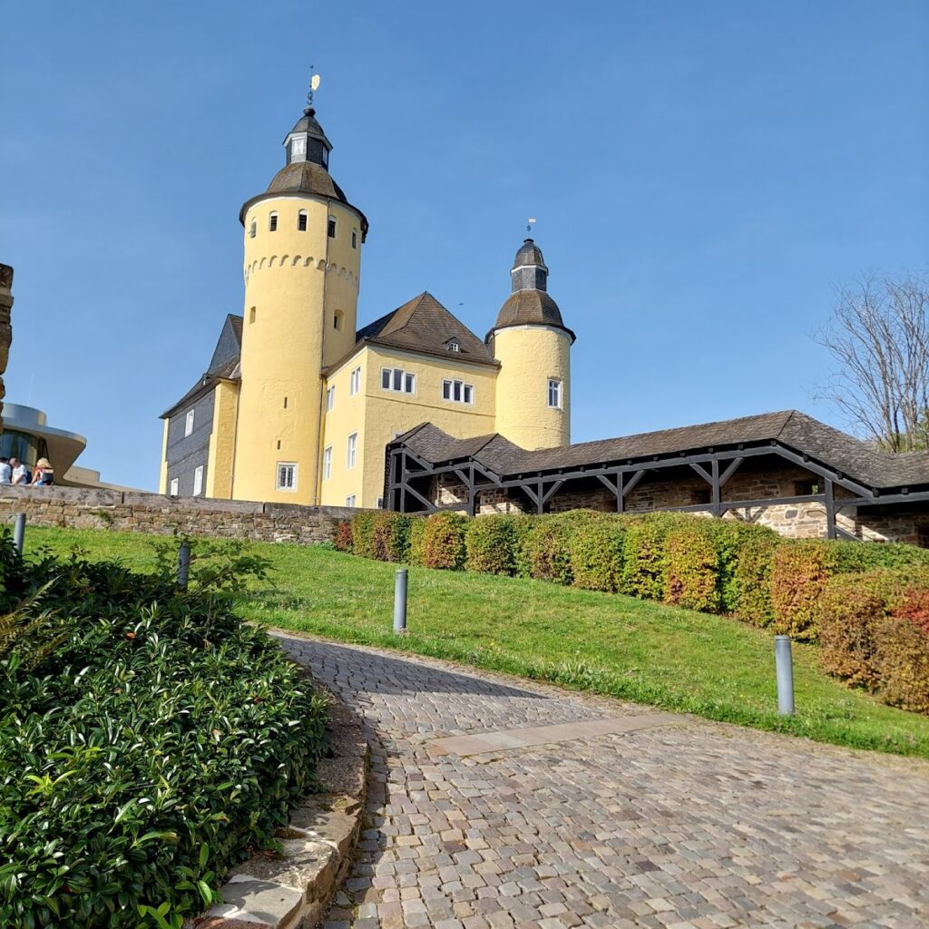 Homburg Castle: A Hill Castle and Museum in Nümbrecht 1 Homburg Castle
