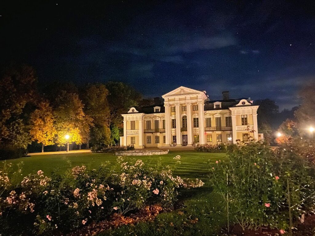 Paežeriai Manor: A Classical Revival Estate in Lithuania 2 Paežeriai Manor