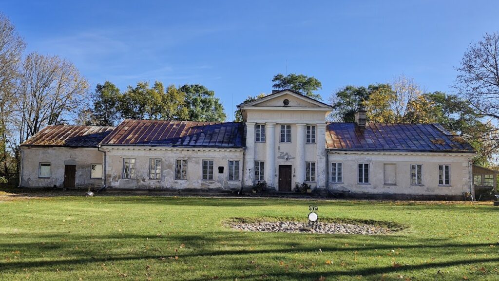 Čiobiškis Manor: A Classical Estate in Lithuania 2 Čiobiškis Manor