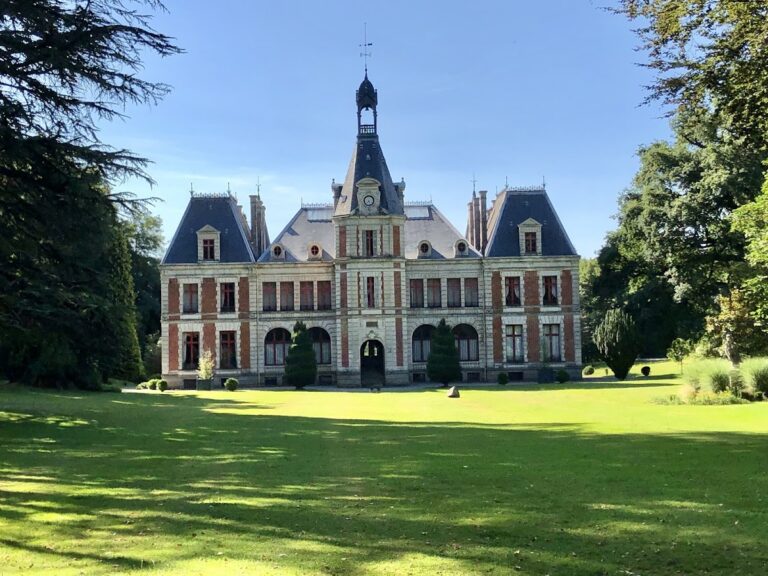 Château de Valmate: A Neo-Louis XIII Estate in France
