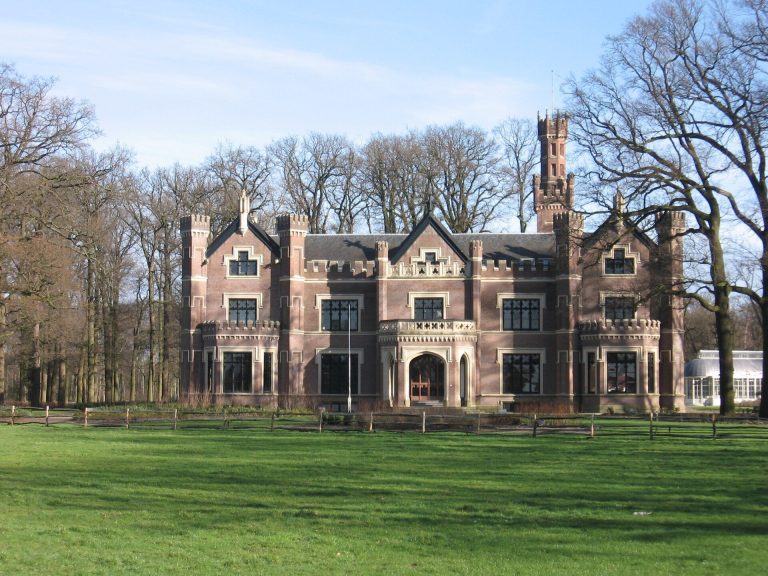 Landgoed Schaffelaar: Historic Estate and Manor House in the Netherlands