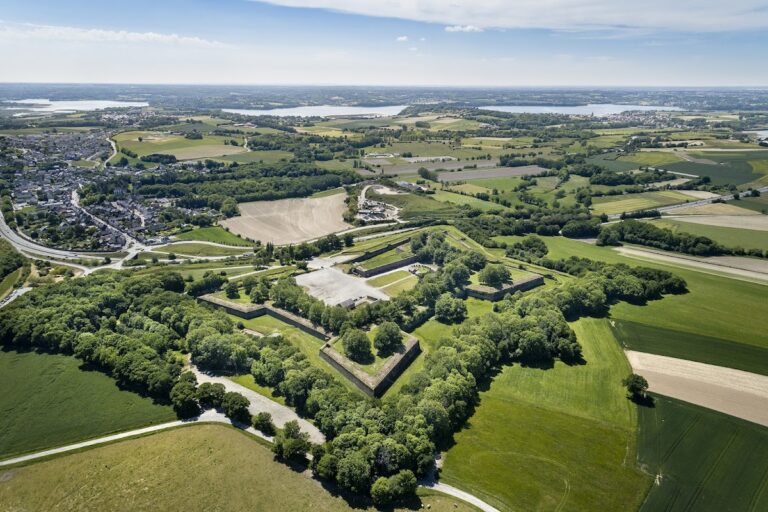 Fort Saint-Père: An Eighteenth-Century Bastioned Fort in France