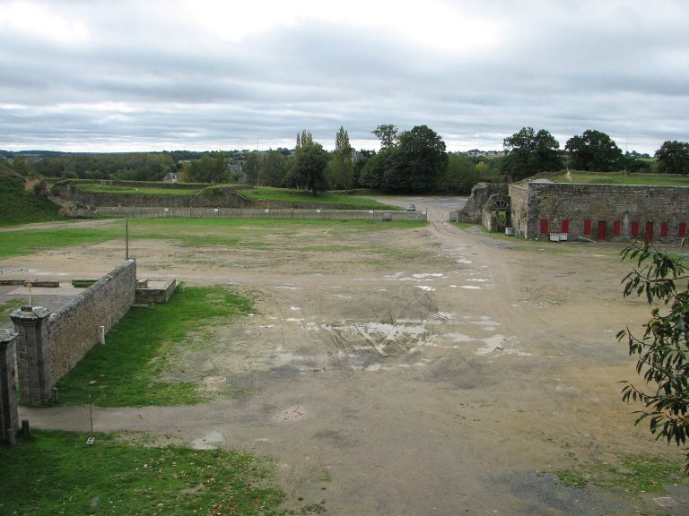 Fort Saint-Père: An Eighteenth-Century Bastioned Fort in France