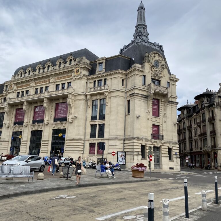 Château de Dijon: A Royal Fortress in France
