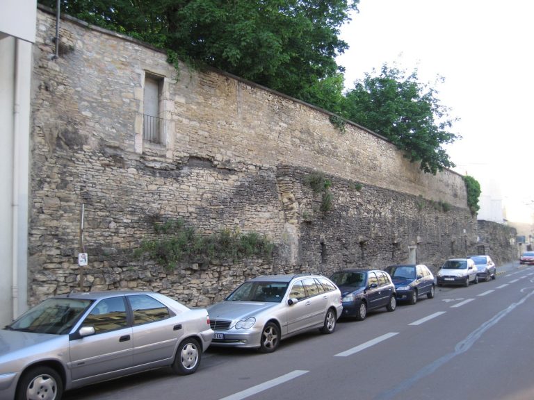 Château de Dijon: A Royal Fortress in France