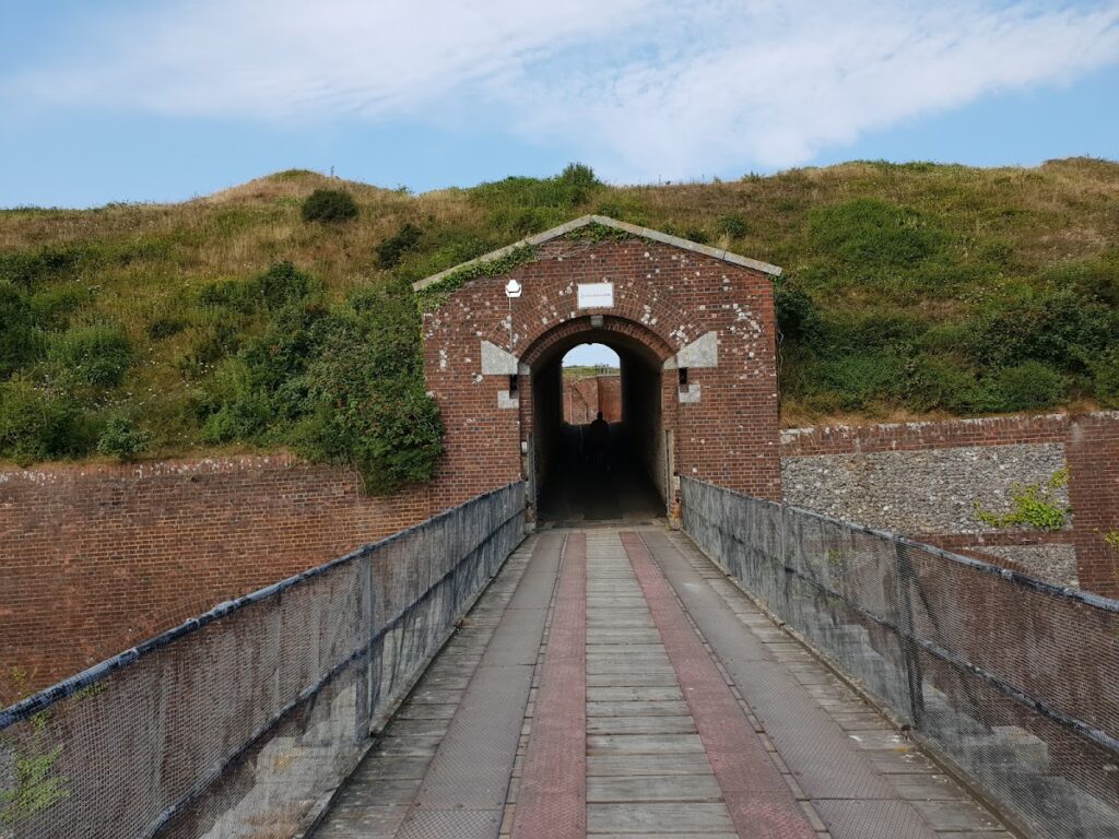 Bembridge Fort: A Victorian Coastal Defence and Command Post 1 Bembridge Fort