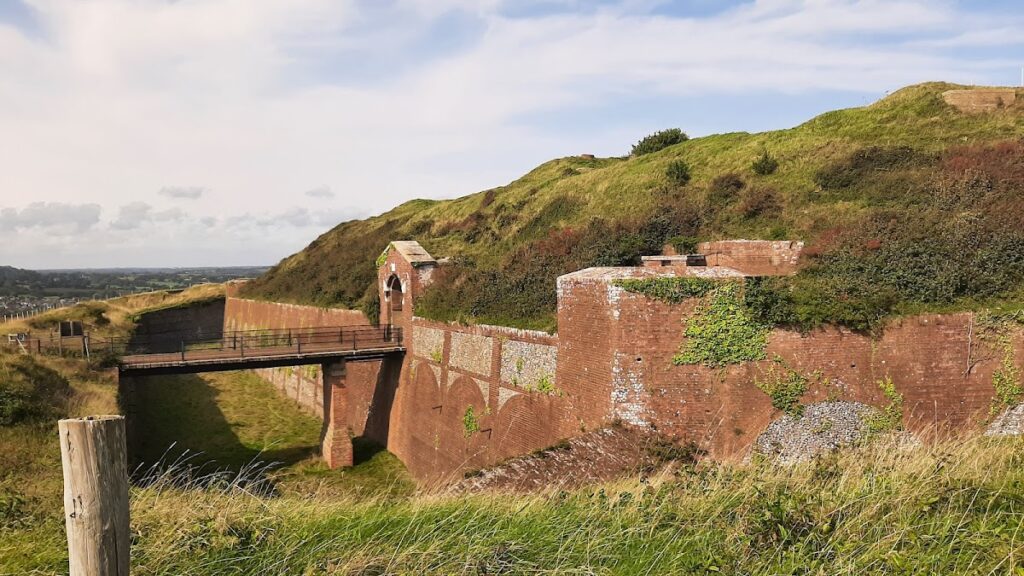 Bembridge Fort: A Victorian Coastal Defence and Command Post 2 Bembridge Fort