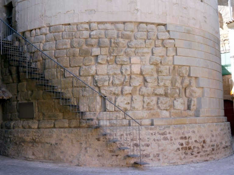 Castell d’Ivorra: Medieval Castle and Fortified Village in Spain