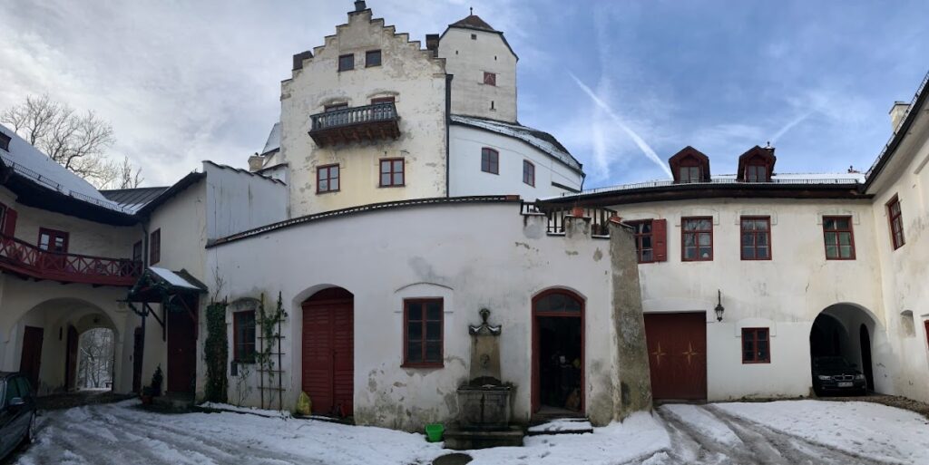 Burg Elkofen: A Medieval Hilltop Castle in Bavaria 1 Burg Elkofen