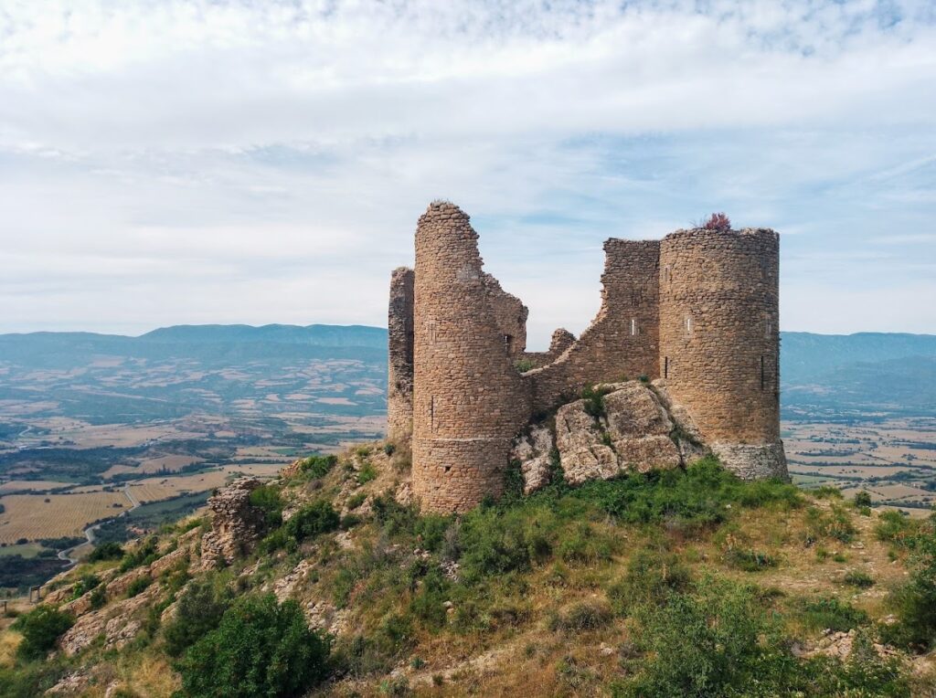 Castell d'Orcau: A Medieval Frontier Castle and Barony Seat in Spain 1 Castell d'Orcau