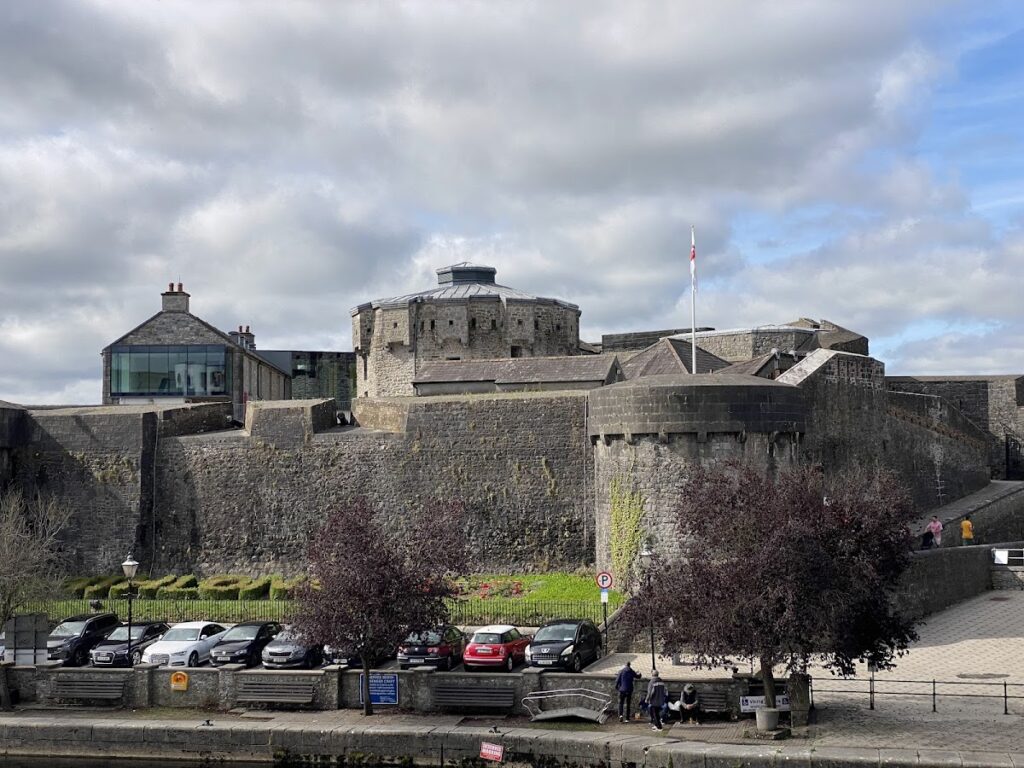 Athlone Castle: A Medieval Defensive Stronghold in Ireland 2 Athlone Castle