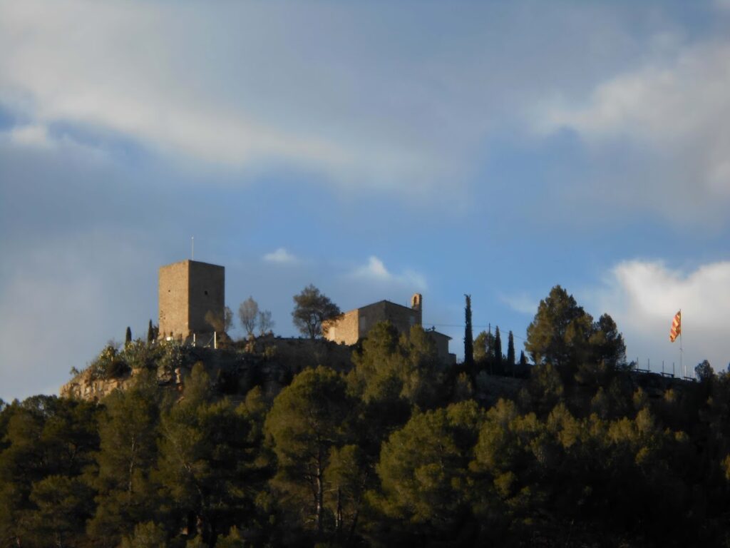 Castell de Castellet: A Medieval Castle in Catalonia 2 Castell de Castellet