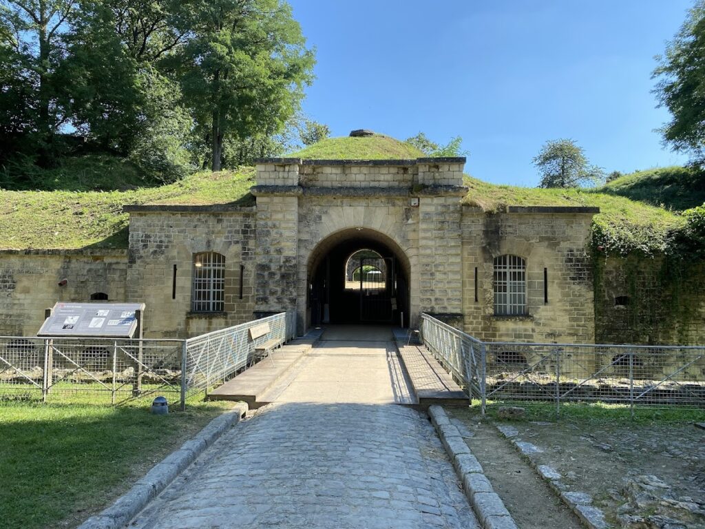Fort de Condé-sur-Aisne: A Séré de Rivières Fortification in France 2 Fort de Condé-sur-Aisne