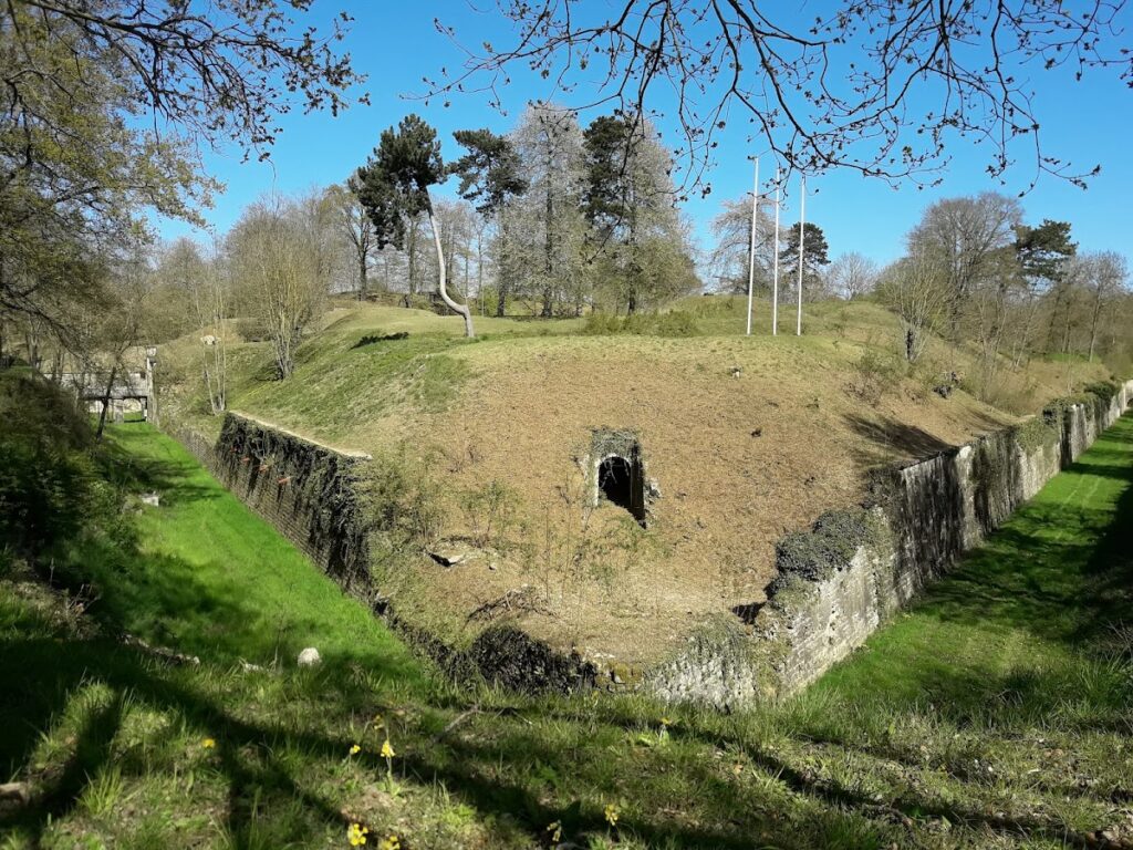 Fort de Condé-sur-Aisne: A Séré de Rivières Fortification in France 3 Fort de Condé-sur-Aisne