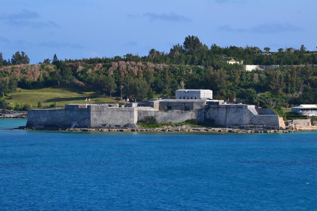 Fort St. Catherine: A Coastal Artillery Fort in Bermuda 2 Fort St. Catherine