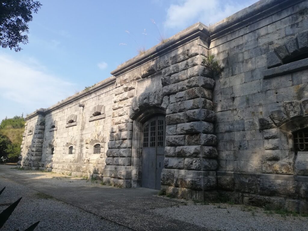 Umberto I Fort: A Coastal Battery on Palmaria Island, Italy 2 Umberto I Fort