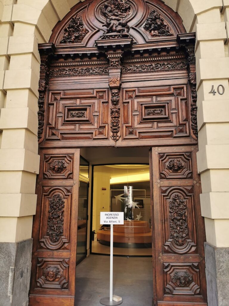 Palazzo Trucchi di Levaldigi: A Baroque Palace in Turin