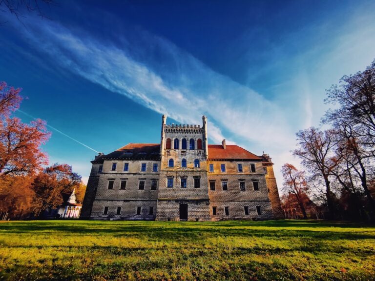 Mirów Castle: A Renaissance Palace in Książ Wielki, Poland