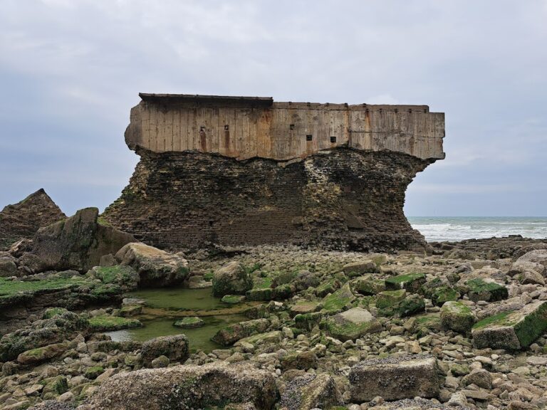 Heurt Fort: A Napoleonic Coastal Fort in France