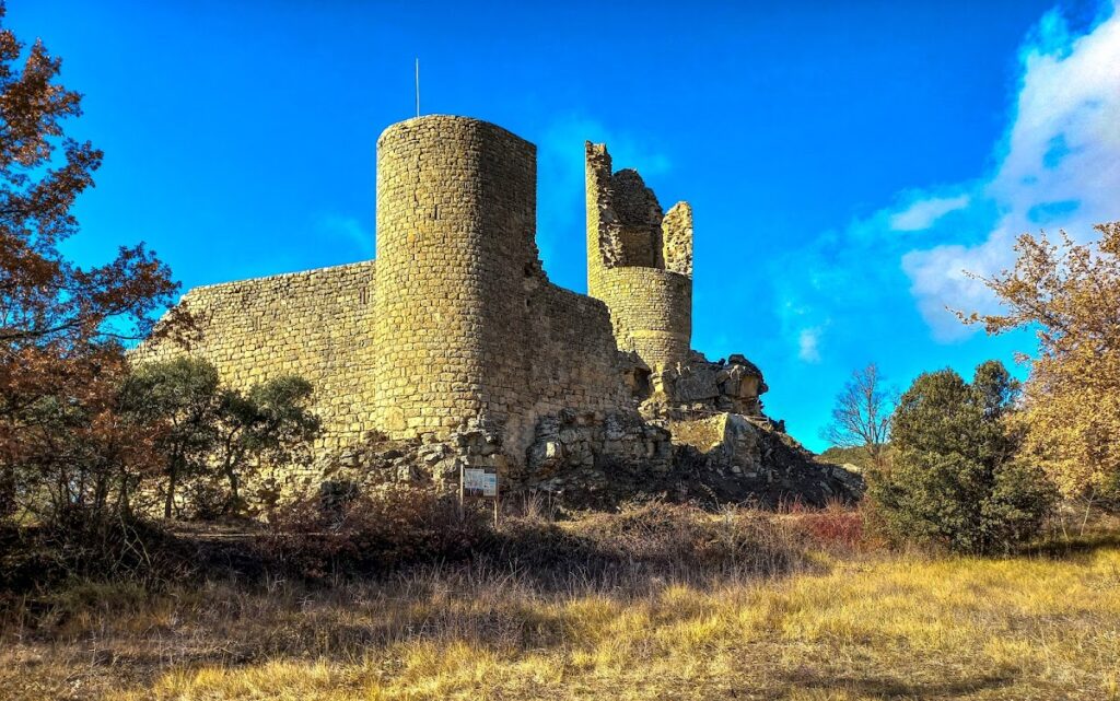 Castell de Sant Gervàs: A Medieval Frontier Castle in Catalonia 1 Castell de Sant Gervàs