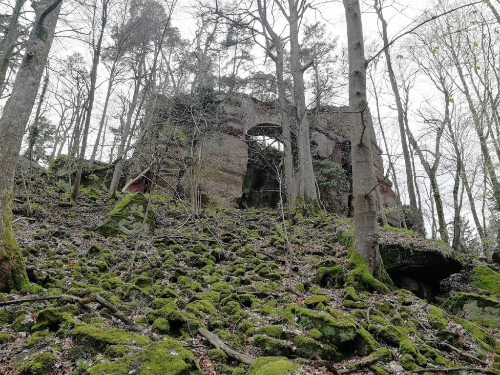 Château du Hagelschloss: A Ruined Medieval Hilltop Castle in France 1 Château du Hagelschloss