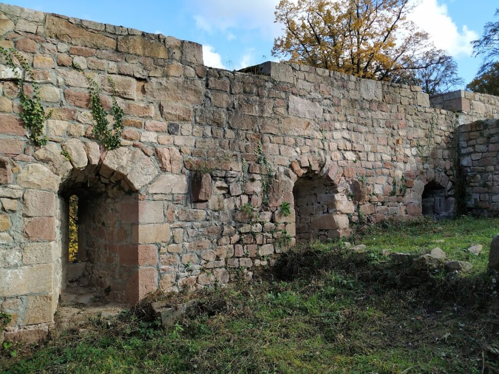Kirnburg: A Medieval Spur Castle in Germany 2 Kirnburg