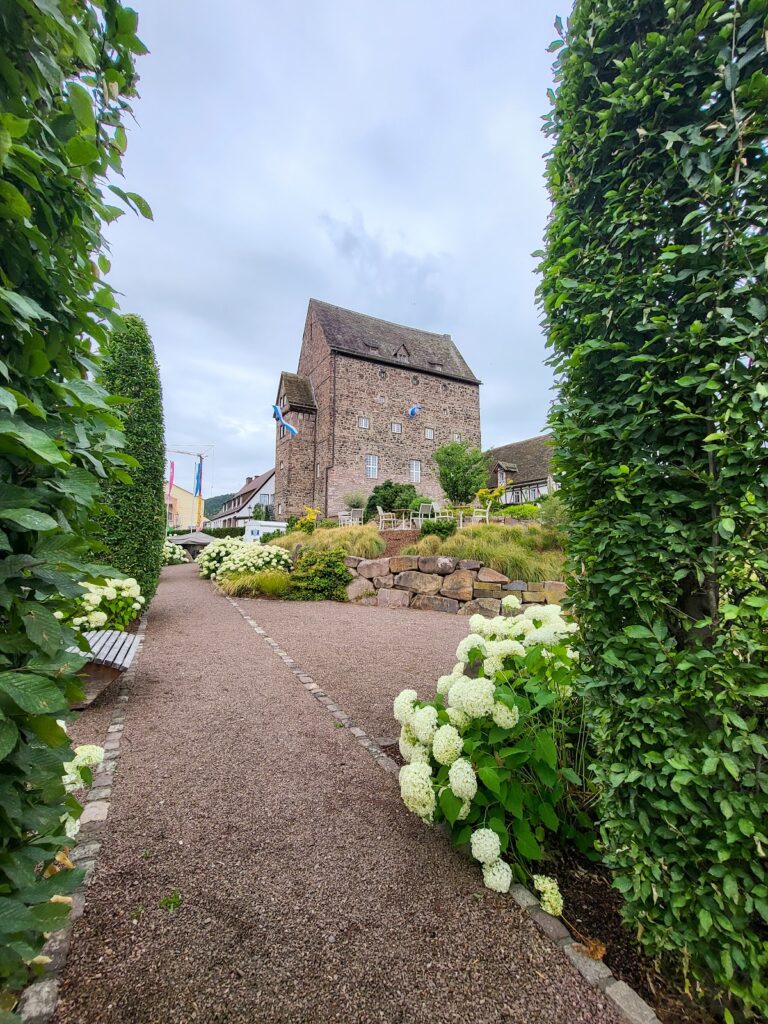 Beverungen Castle: A Paderborn Episcopal Fortress in Germany 2 Beverungen castle