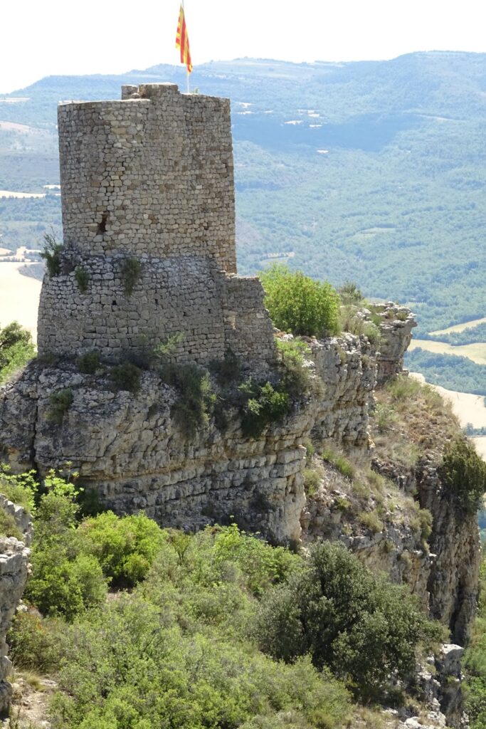 Castell de Guàrdia: A Medieval Frontier Fortification in Spain 1 Castell de Guàrdia