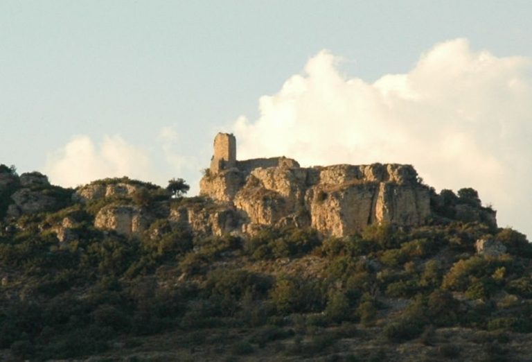 Castell de Guàrdia: A Medieval Frontier Fortification in Spain