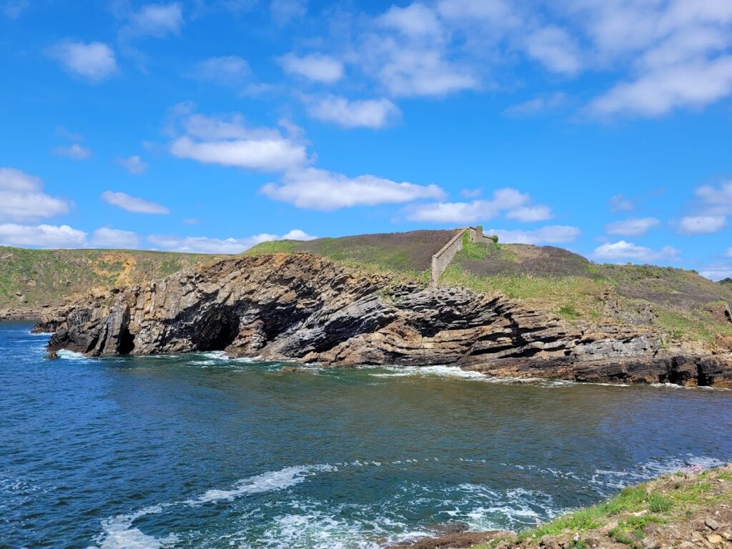 Fort de la Fraternité: A Coastal Defense Fort at Roscanvel 2 Fort de la Fraternité