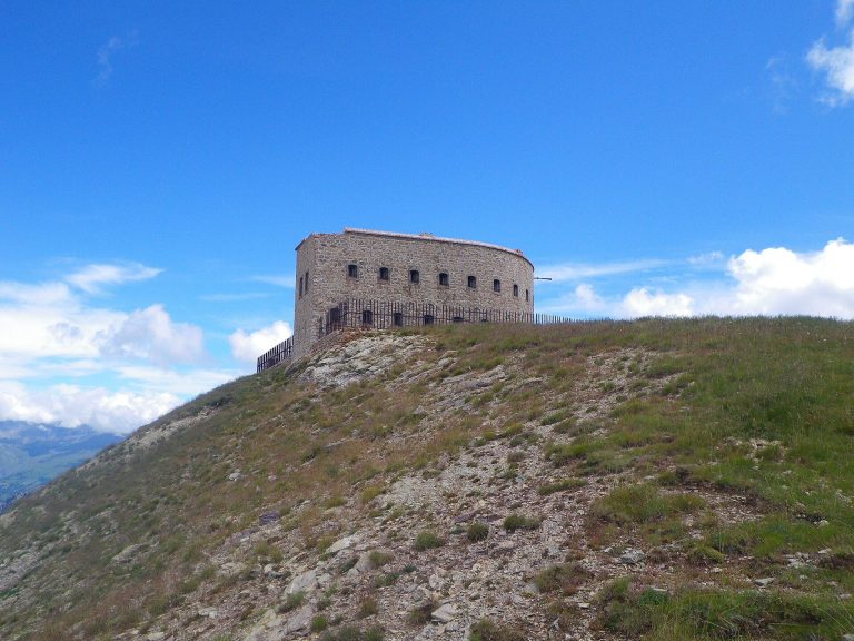 Fort de Lenlon: A French Alpine Infantry Fortification